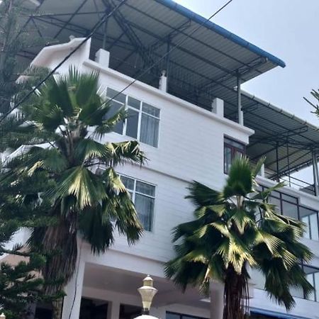 Hotel Mainak Порт Блеър Екстериор снимка